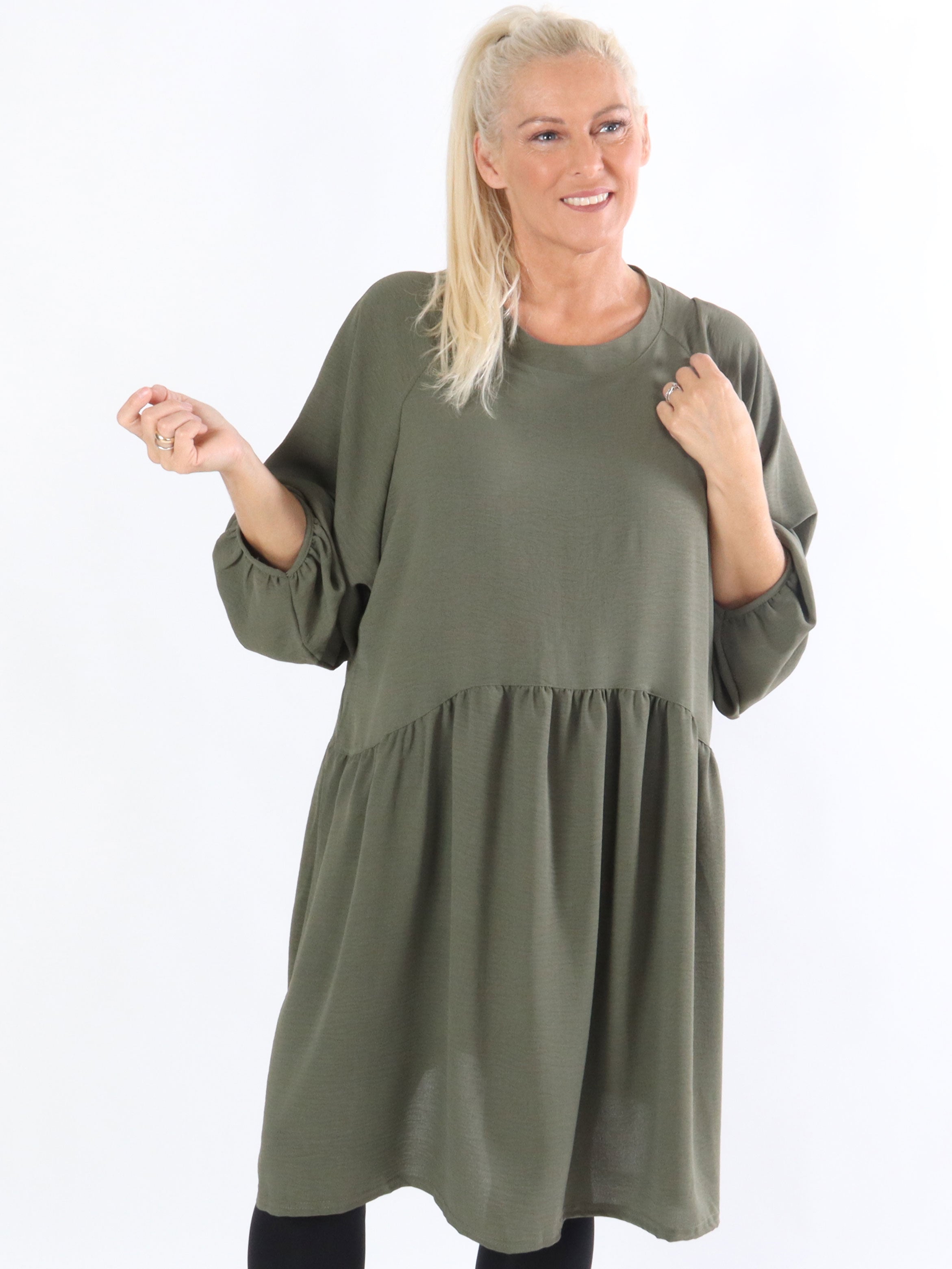 Asta - Tunikaklänning med knapp i nacken